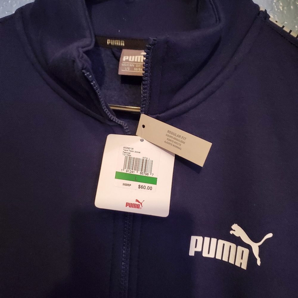 Pume nens sweater size large new